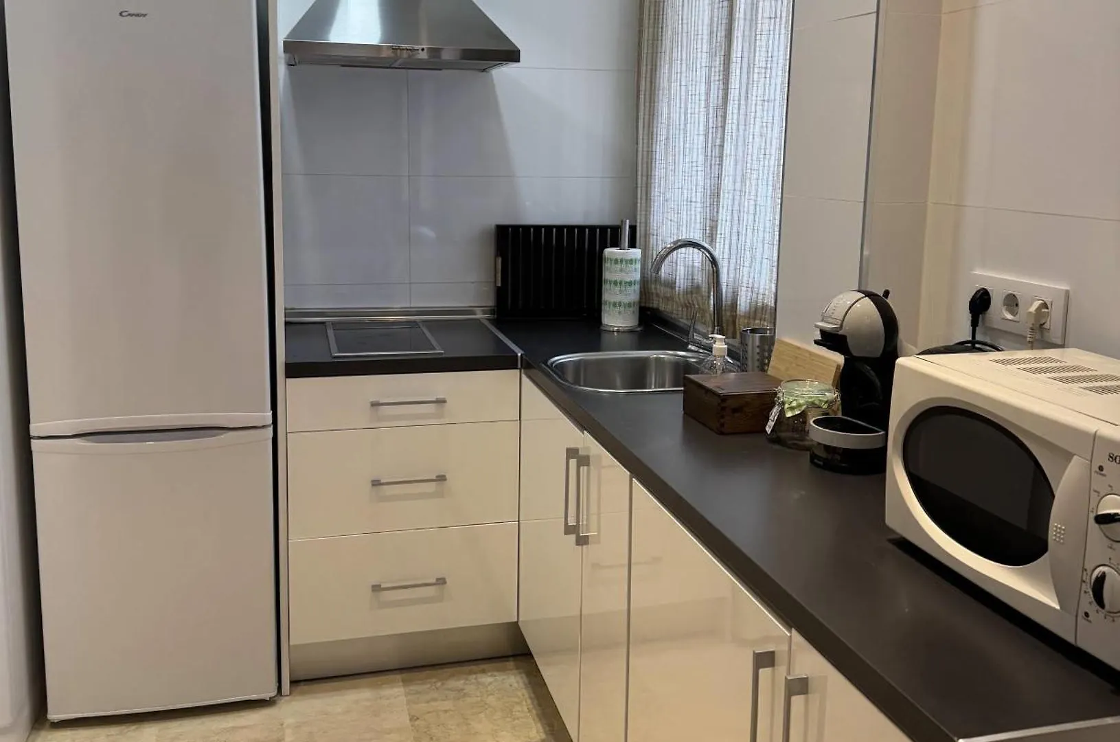 Alohamundi Lumbreras VI Apartment Seville Spain