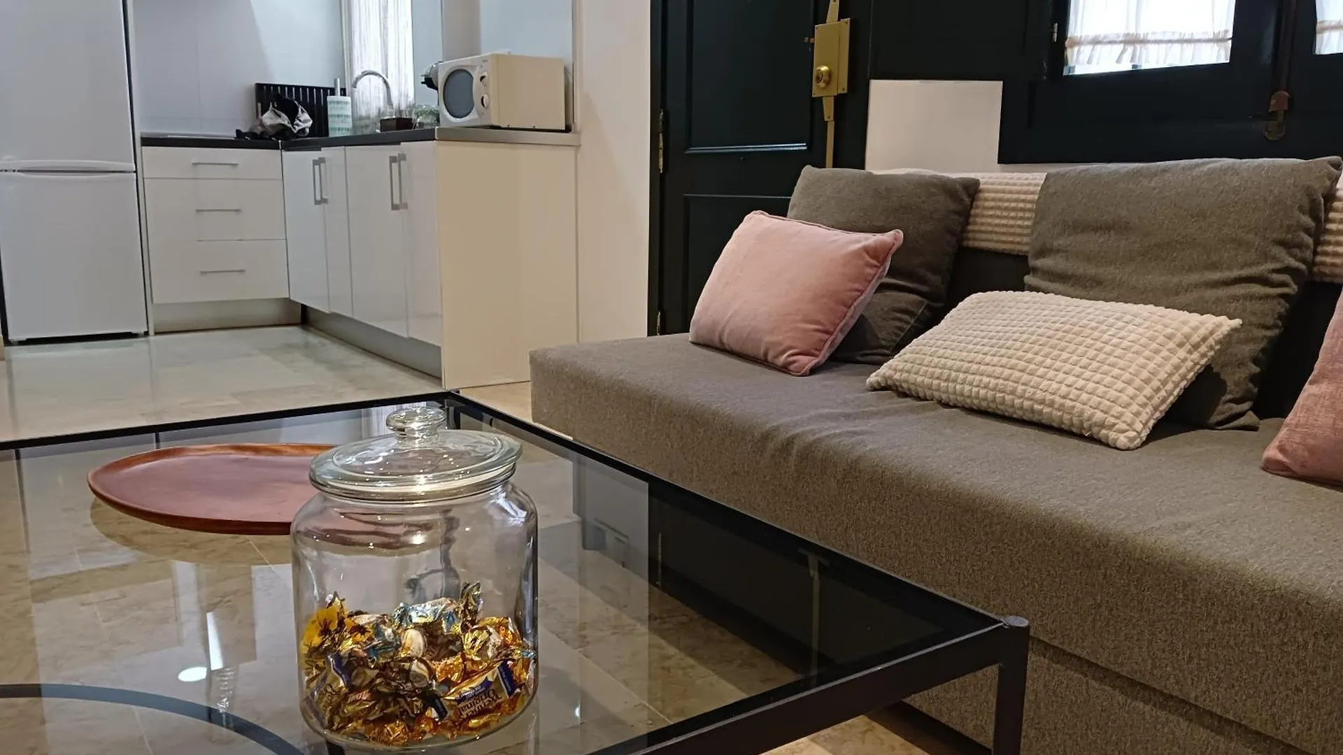 Alohamundi Lumbreras VI Apartment Seville 0*,  Spain